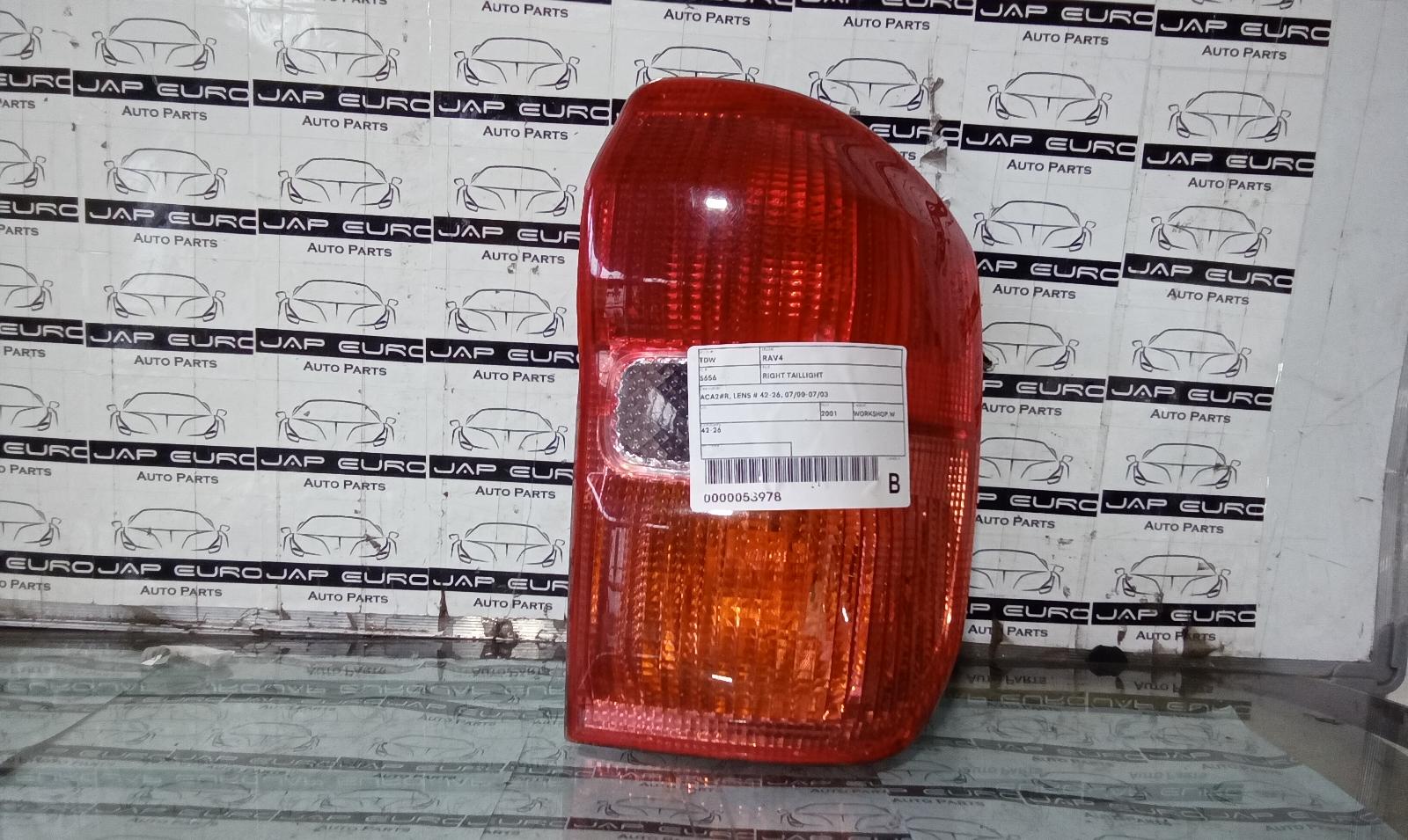 2001 Toyota Rav4 Right Taillight View Auto part Right Taillight Toyota Rav4 2001