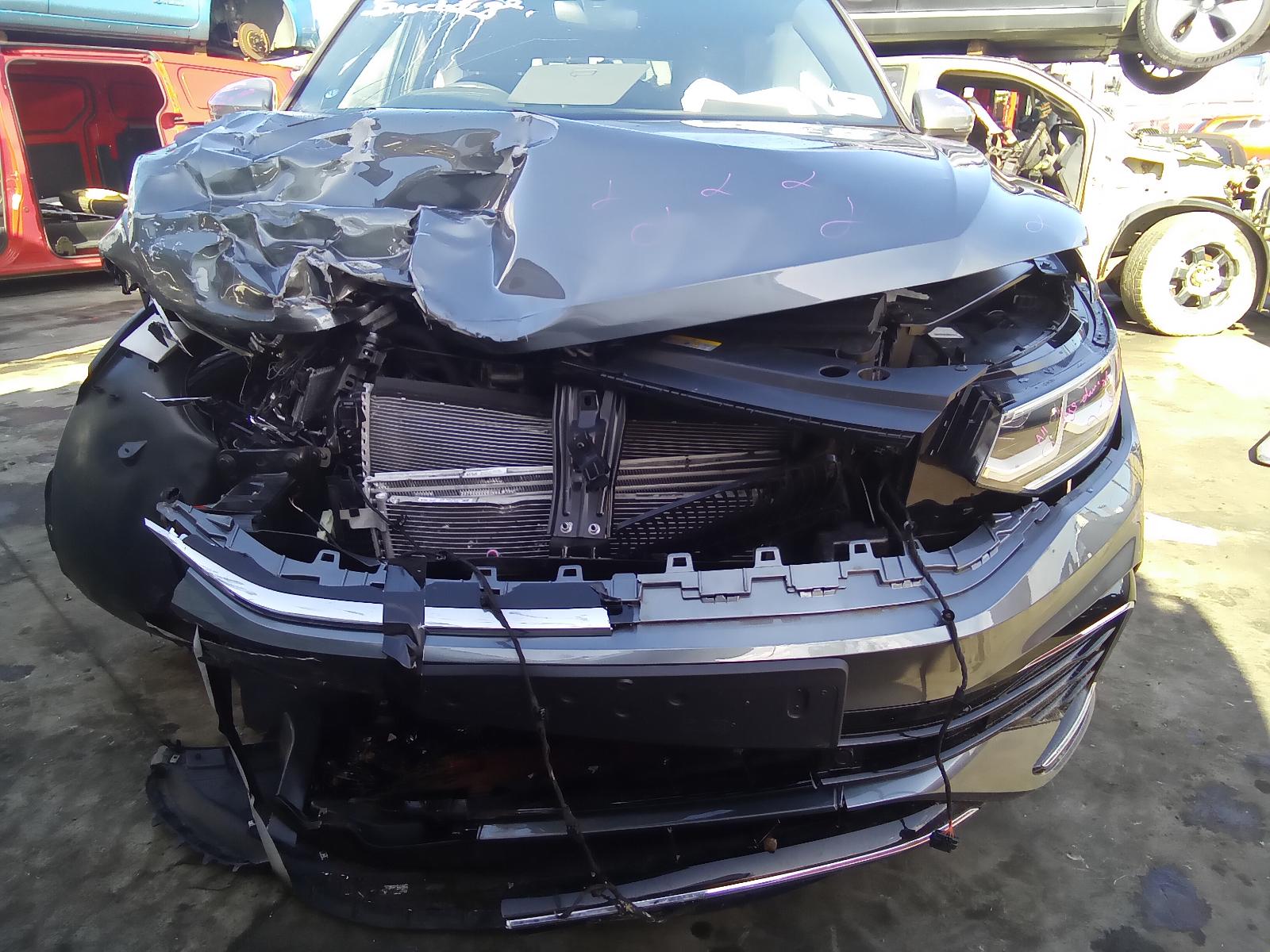 2023 Volkswagen Tiguan Rear Bumper View Auto part Rear Bumper Volkswagen Tiguan 2023