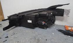View Auto part Right Headlamp Mg Zs 2021