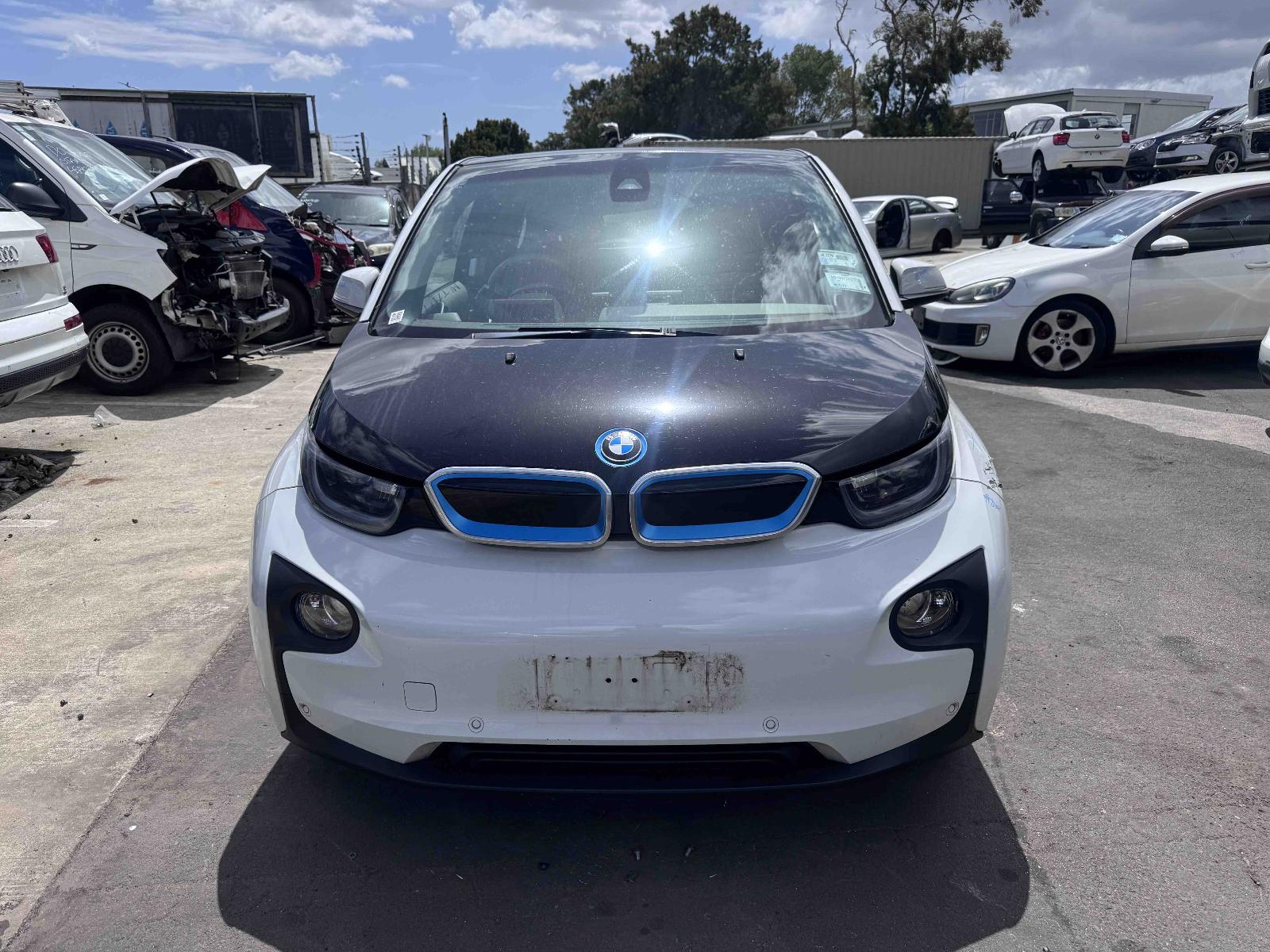 2014 Bmw I3 Side Step/Skirt View Auto part Side Step/Skirt Bmw I3 2014