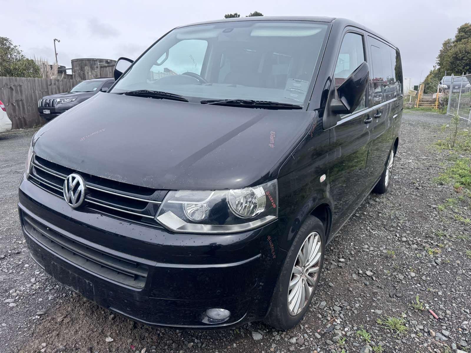 2010 Volkswagen Transporter Right Headlamp View Auto part Right Headlamp Volkswagen Transporter 2010