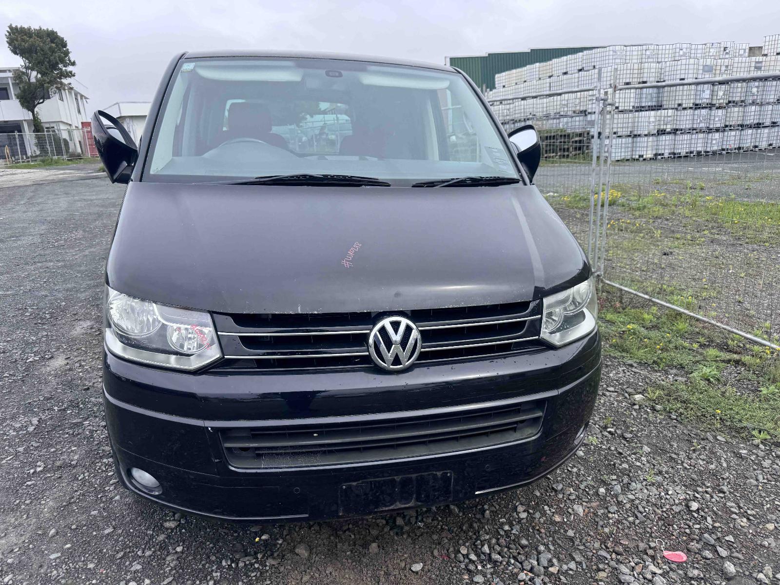 2010 Volkswagen Transporter Right Headlamp View Auto part Right Headlamp Volkswagen Transporter 2010